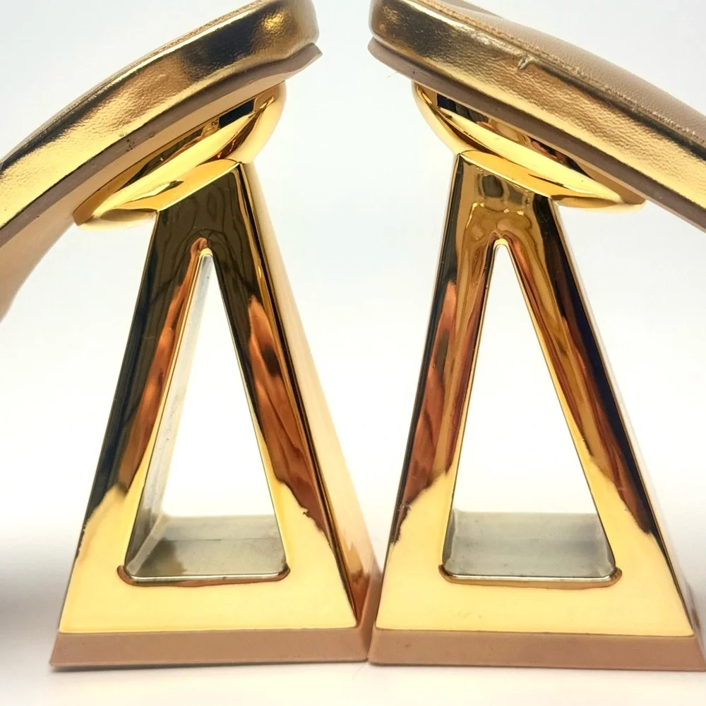 Gold Triangle Heels Women’s Size 10 / 10.5 Metallic Dress Pumps - Picture 10 of 16